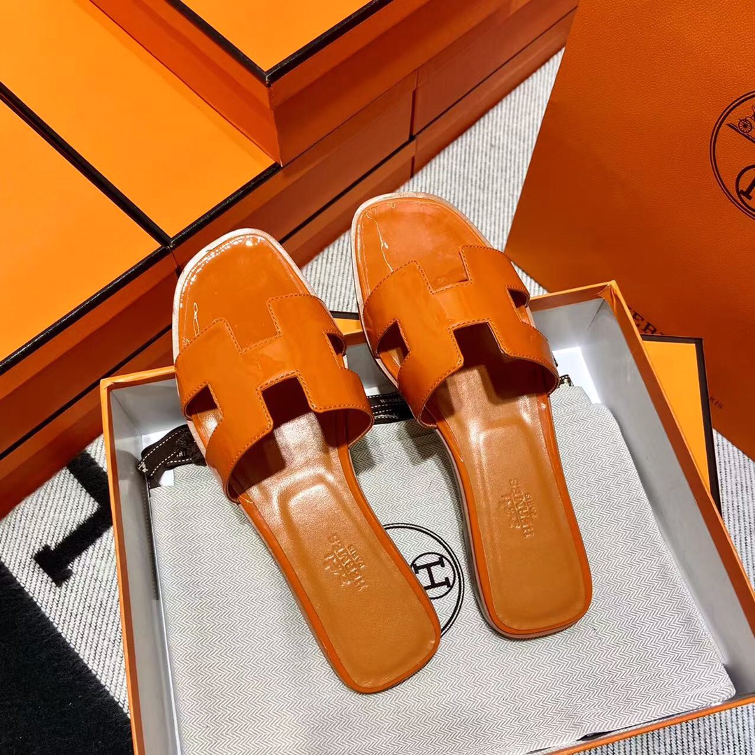 에르메스 올수공 오란 슬리퍼 샌들 페이던트 33